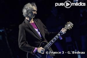 Louis Bertignac sur le plateau de "Taratata".