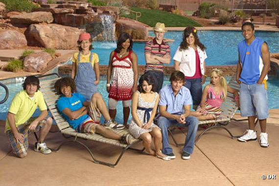 Le cast de "High School Musical 2"