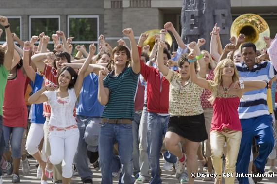 "High School Musical 2"