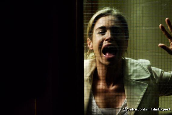 Betsy Russell dans Saw IV
