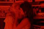 Quand Penélope Cruz et Scarlett Johansson s'embrassent