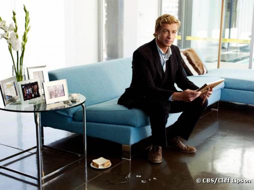 Simon Baker est Patrick Jane dans "Mentalist"