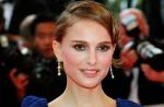 Brad Pitt face à Natalie Portman dans "Artifacts"