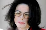 Le corps de M. Jackson exposé au public dans son ranch