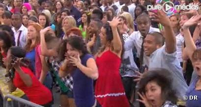 Le flash-mob organisé par Oprah Winfrey avec les Black Eyed Peas