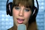 Clip : les Américains relookent Agnes et son "Release Me"