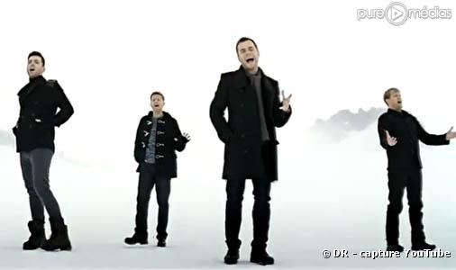 Westlife dans le clip de "What About Now"