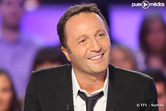 Arthur sur le plateau des "Enfants de la Télé" sur TF1