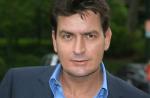 Charlie Sheen va se faire désintoxiquer, la production de "Mon Oncle Charlie" est interrompue