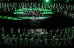 Les Black Eyed Peas enflamment le Super Bowl avec un medley spectaculaire