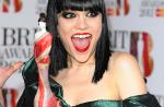 Les stars sur le tapis rouge des Brit Awards