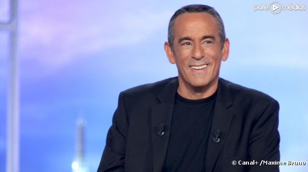 Thierry Ardisson sur le plateau de "Salut les Terriens"