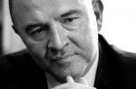 Pierre Moscovici poursuit "Voici" et "Elle"
