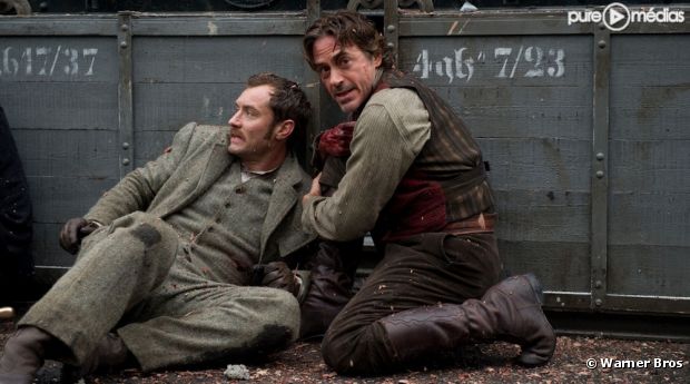 Jude Law et Robert Downey, Jr. dans "Sherlock Holmes : Jeu d'ombres"