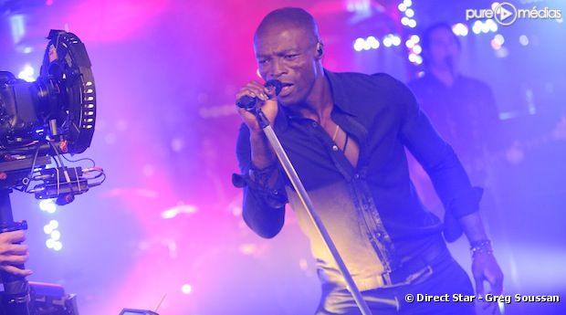 Seal sur le plateau de "Direct Star sur Seine"<br />
