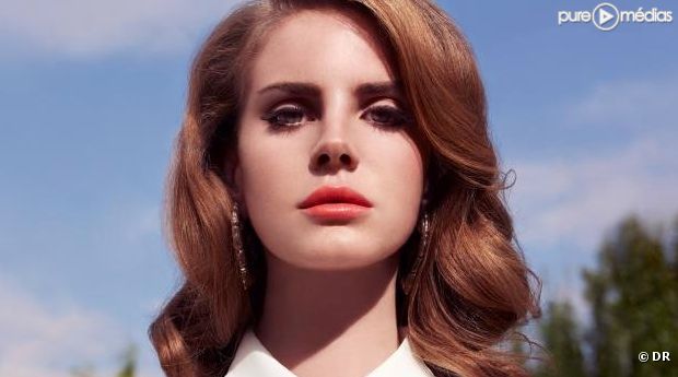 Lana Del Rey sur la pochette de l'album "Born to Die"
