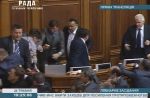 Vidéobuzz : bagarre au Parlement ukrainien