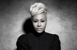 Charts UK : un single caritatif en tête pour Noël, Emeli Sandé de retour au top