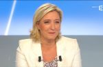 Marine Le Pen, tombée dans une piscine vide en jardinant