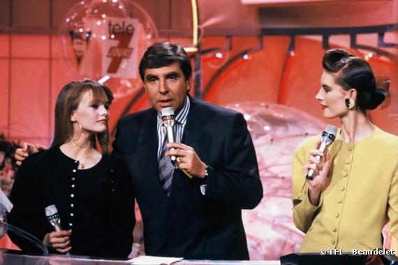 Vanessa Paradis, Jean-Pierre Foucault et Laurence sur le plateau de "Sacrée Soirée