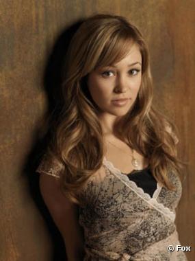 Autumn Reeser est Taylor Townsend dans "Newport Beach"