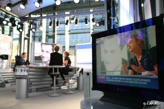 Le plateau de "La Matinale" sur Canal +.