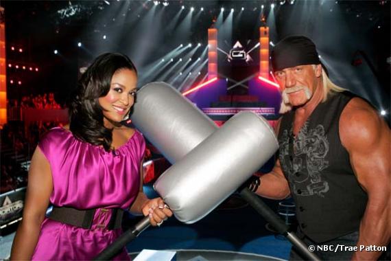 Laila Ali et Hulk Hogan présentent "American Gladiators"