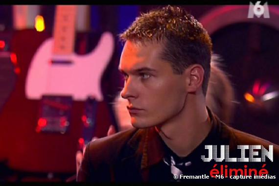 Julien, candidat éliminé à Nouvelle Star 2008.