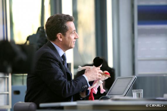 Nicolas Sarkozy, interrogé sur le plateau de "La Matinale" sur Canal +.