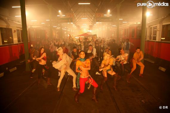 Les Pussycat Dolls dans le clip de "Jai Ho"