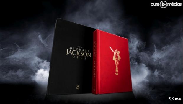 Le livre "The Official Michael Jackson Opus"