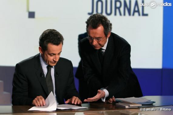 Nicolas Sarkozy et Michel Denisot sur le plateau du "Grand journal de Canal+" le 2 mars 2007