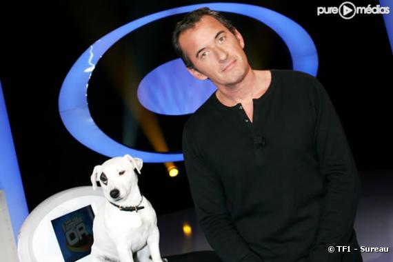 Christophe Dechavanne anime "Une famille en or"