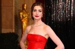 Anne Hathaway : "Les critiques après les Oscars ont été horribles"