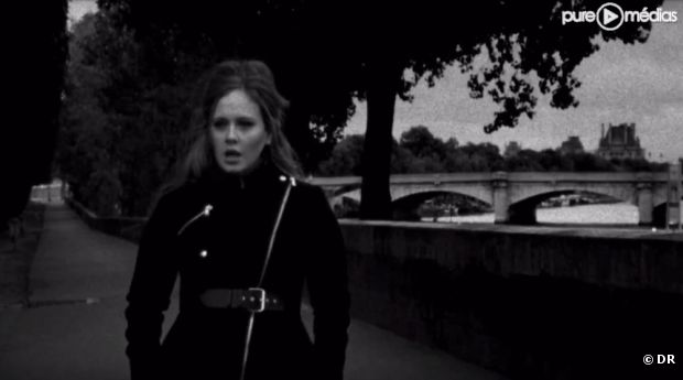Adele dans le clip de "Someone Like You"