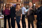 "30 Rock", "Smash", "NY Unité Spéciale"... NBC fait chanter ses stars pour le Super Bowl