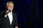 Michel Sardou encourage les jeunes à "quitter la France"