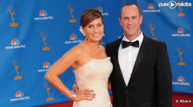 Mariska Hargitay et Christopher Meloni aux Emmy Awards 2010