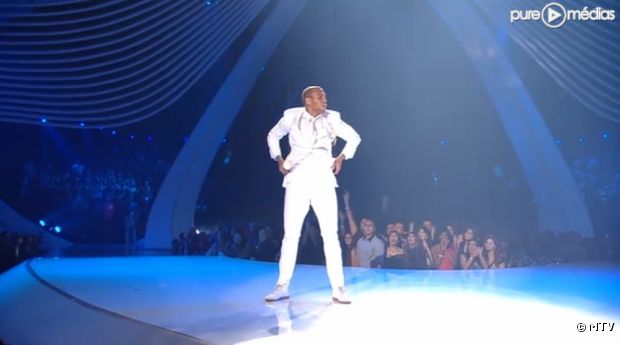 Chris Brown lors des MTV Video Music Awards 2011