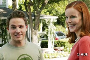 Shawn Pyfrom et Marcia Cross dans la seconde saison de "Desperate Housewives"