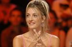 Eve Angéli, animatrice d'un strip poker !
