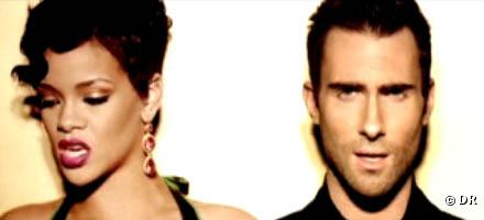 Rihanna et Adam Levine dans le clip de "If I Never See Your Face Again"