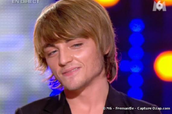Jules, candidat à Nouvelle Star 2008, sur le prime du 15 mai 2008.