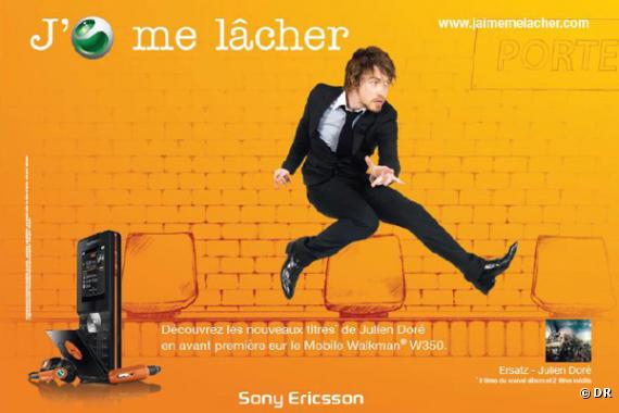 Julien Doré, en promotion chez Sony Ericsson.