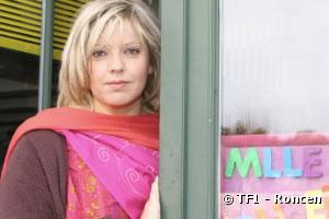 Laurence Boccolini est "Mademoiselle Joubert" sur TF1