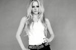 Avril Lavigne trop sexy pour la Malaysie