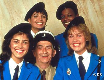 Le gendarme et les gendarmettes