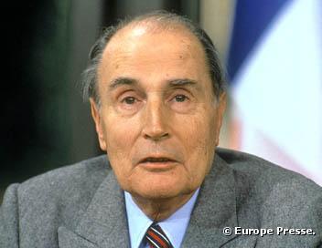 Les Mitterrand«s»
