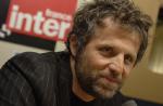 Stéphane Guillon tacle Europe 1 et RTL (vidéo)