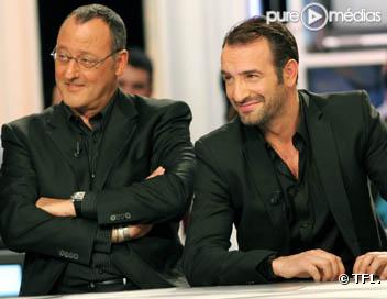 Jean Reno et Jean Dujardin sur le plateau de l'émission "Les enfants de la télé" sur TF1
